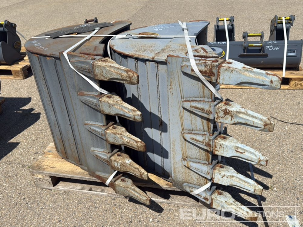 Unused Strickland 30" Digging Bucket (2 of) 60mm Pin to suit 10+ Ton Excavator - Ember: gambar 5 Unused Strickland 30" Digging Bucket (2 of) 60mm Pin to suit 10+ Ton Excavator - Ember: gambar 5