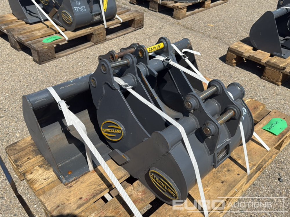 Unused Strickland 36" Ditching, 18", 9", 6" Digging Bucket 25mm Pin to suit Mini Excavator - Ember: gambar 3 Unused Strickland 36" Ditching, 18", 9", 6" Digging Bucket 25mm Pin to suit Mini Excavator - Ember: gambar 3
