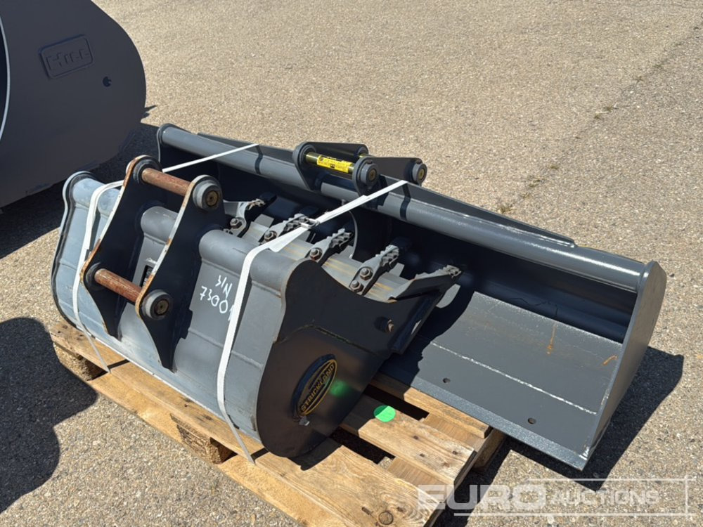 Unused Strickland 60" Ditching, 30" Digging Buckets 30mm Pin to suit JCB 2CX Excavator - Ember: gambar 2 Unused Strickland 60" Ditching, 30" Digging Buckets 30mm Pin to suit JCB 2CX Excavator - Ember: gambar 2
