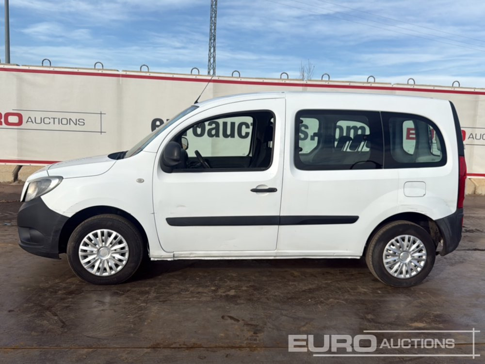 2016 Mercedes Benz Citan - Van pengiriman: gambar 2 2016 Mercedes Benz Citan - Van pengiriman: gambar 2