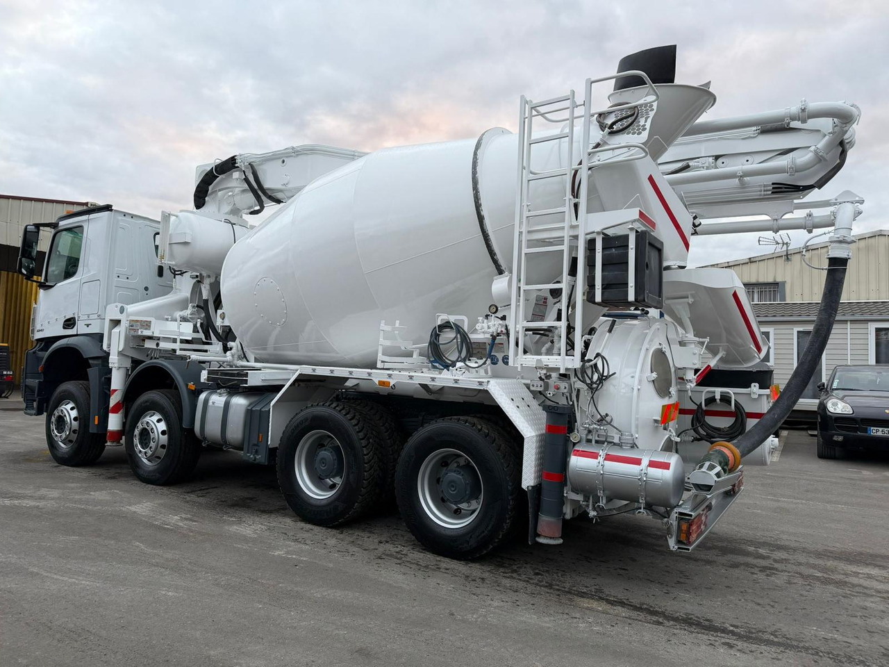 Camion béton pompe Mercedes Arocs 3240 DV-125-FH - Truk pompa beton: gambar 4 Camion béton pompe Mercedes Arocs 3240 DV-125-FH - Truk pompa beton: gambar 4