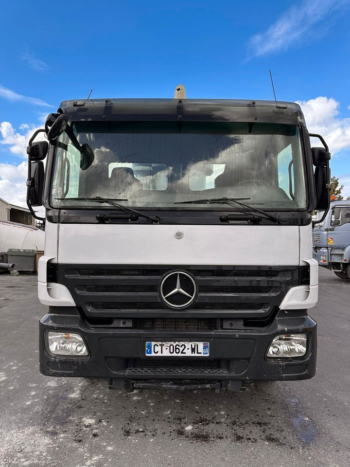 Mercedes-Benz Actros - Truk pompa beton: gambar 3 Mercedes-Benz Actros - Truk pompa beton: gambar 3