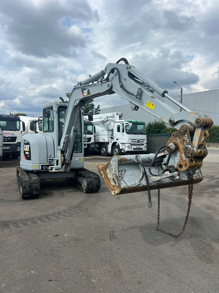 Mini-pelle Caterpillar 305E2 - Ekskavator mini: gambar 2 Mini-pelle Caterpillar 305E2 - Ekskavator mini: gambar 2