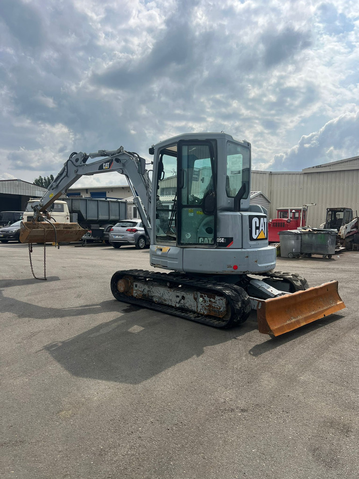 Mini-pelle Caterpillar 305E2 - Ekskavator mini: gambar 3 Mini-pelle Caterpillar 305E2 - Ekskavator mini: gambar 3