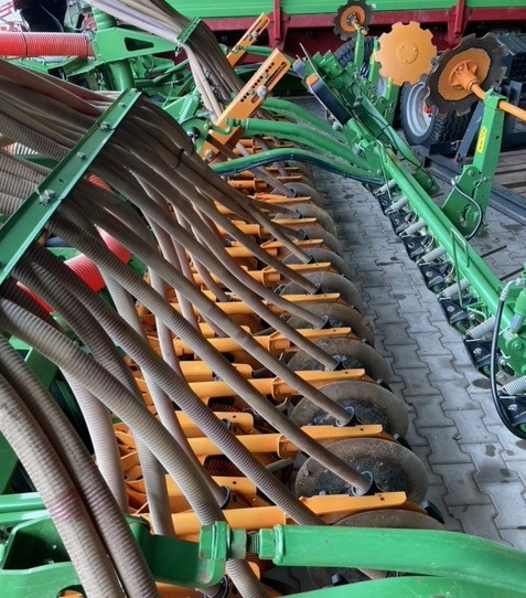 Amazone KG 6001-2 P2000 - Bor benih: gambar 2 Amazone KG 6001-2 P2000 - Bor benih: gambar 2