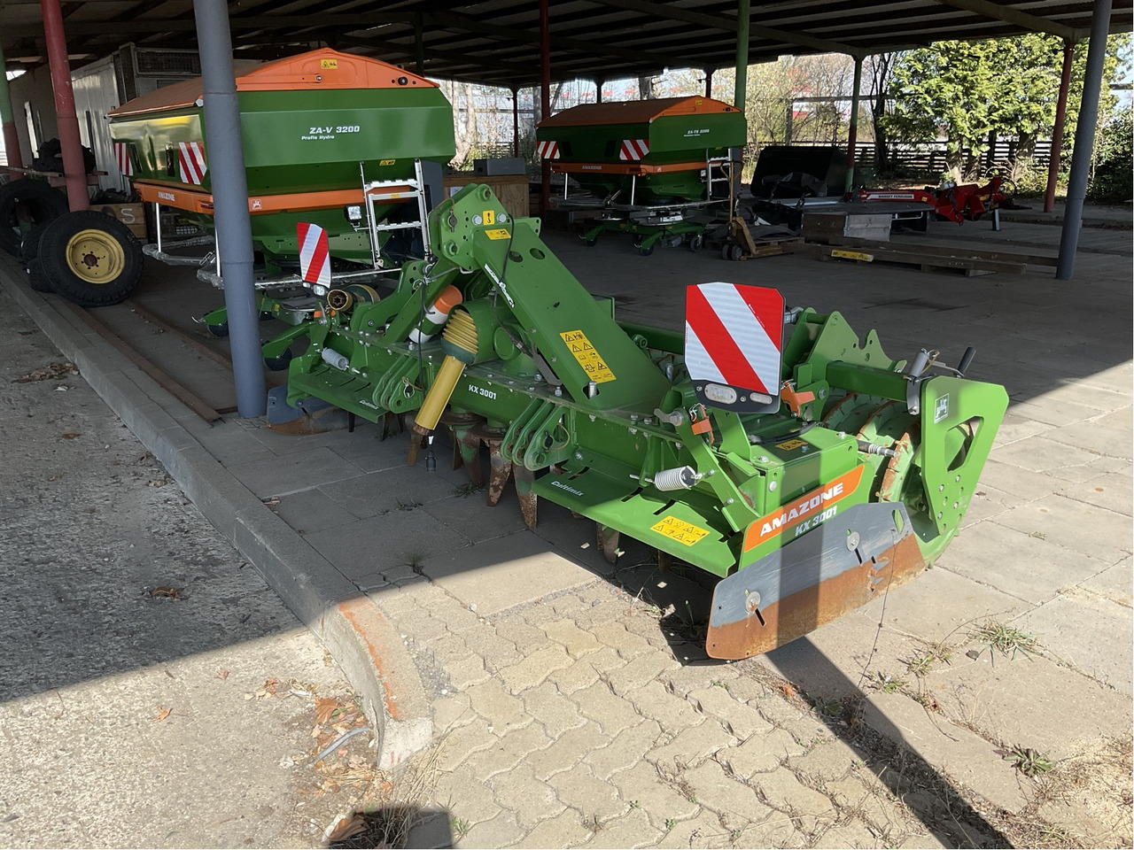 Amazone KX 3001 Anbaukreiselgrubbe - Mesin pengolahan tanah: gambar 3 Amazone KX 3001 Anbaukreiselgrubbe - Mesin pengolahan tanah: gambar 3