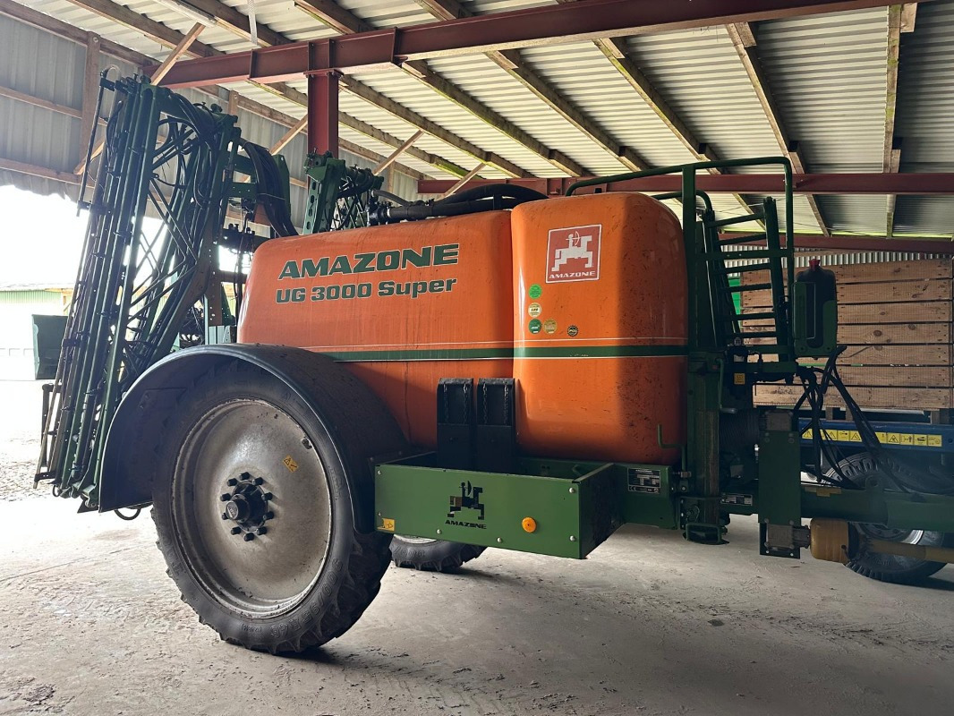 Amazone UG 3000 Super - Semprotan: gambar 1 Amazone UG 3000 Super - Semprotan: gambar 1