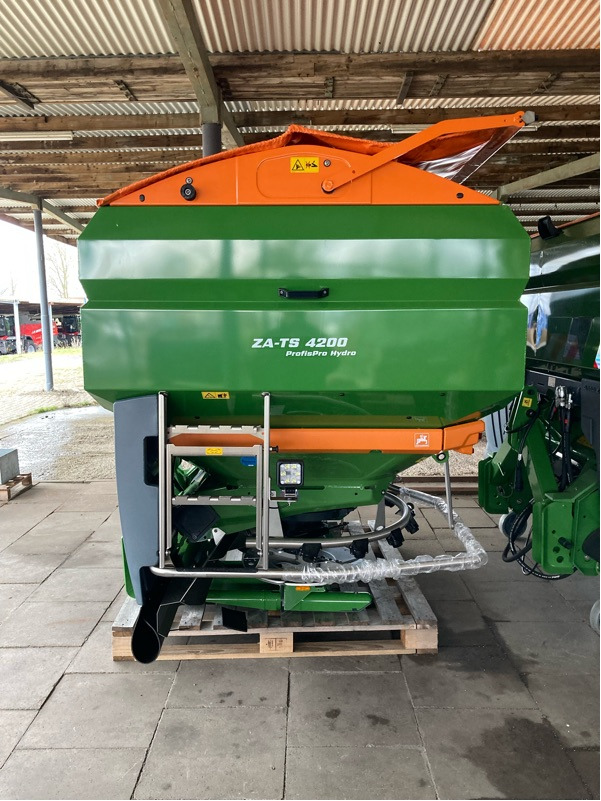 Amazone ZA-TS Hydro 4200 Ultra - Semprotan: gambar 4 Amazone ZA-TS Hydro 4200 Ultra - Semprotan: gambar 4