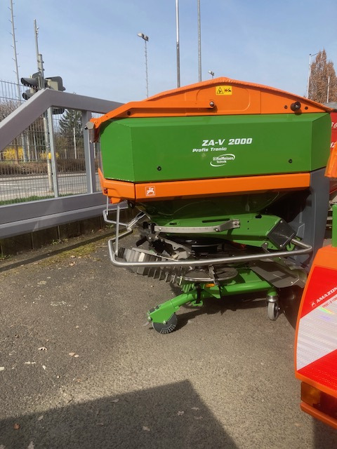 Amazone ZA-V 2000 Super Tronic - Semprotan: gambar 3 Amazone ZA-V 2000 Super Tronic - Semprotan: gambar 3