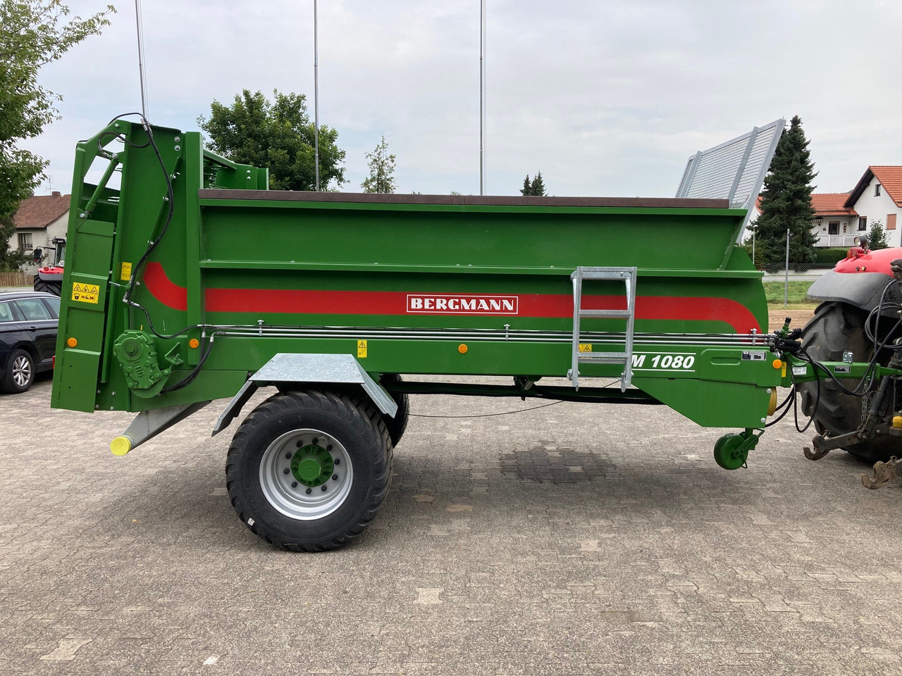 Bergmann Dungstreuer M 1080 SW - Penyebar pupuk: gambar 4 Bergmann Dungstreuer M 1080 SW - Penyebar pupuk: gambar 4