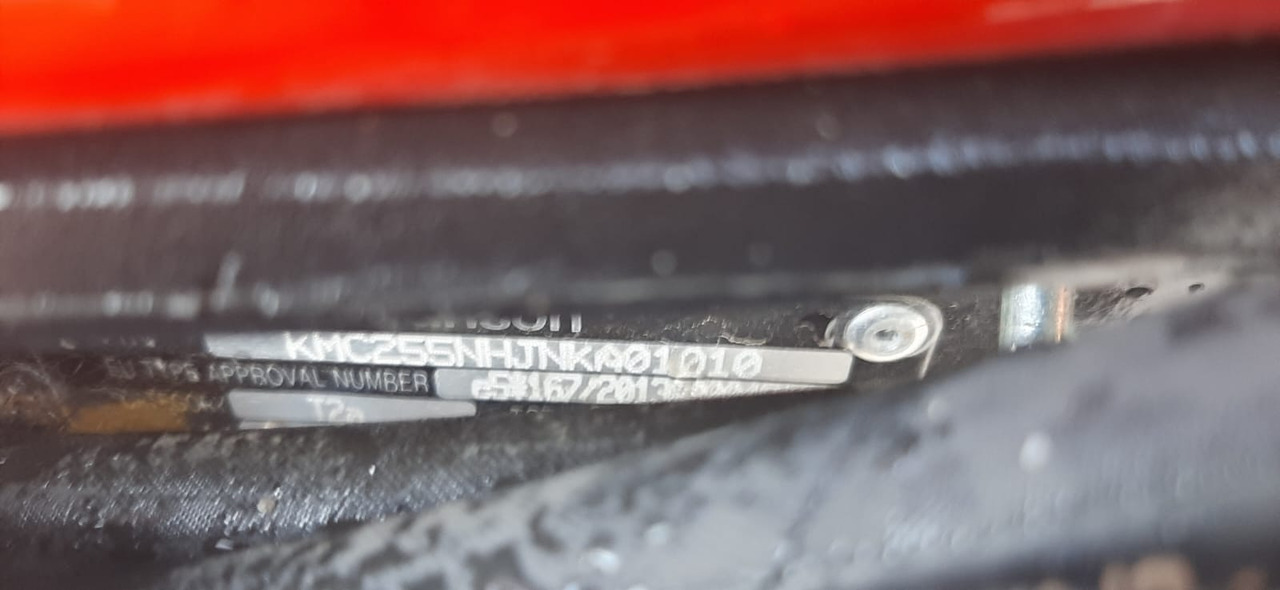 Branson 2505H - Traktor: gambar 4 Branson 2505H - Traktor: gambar 4