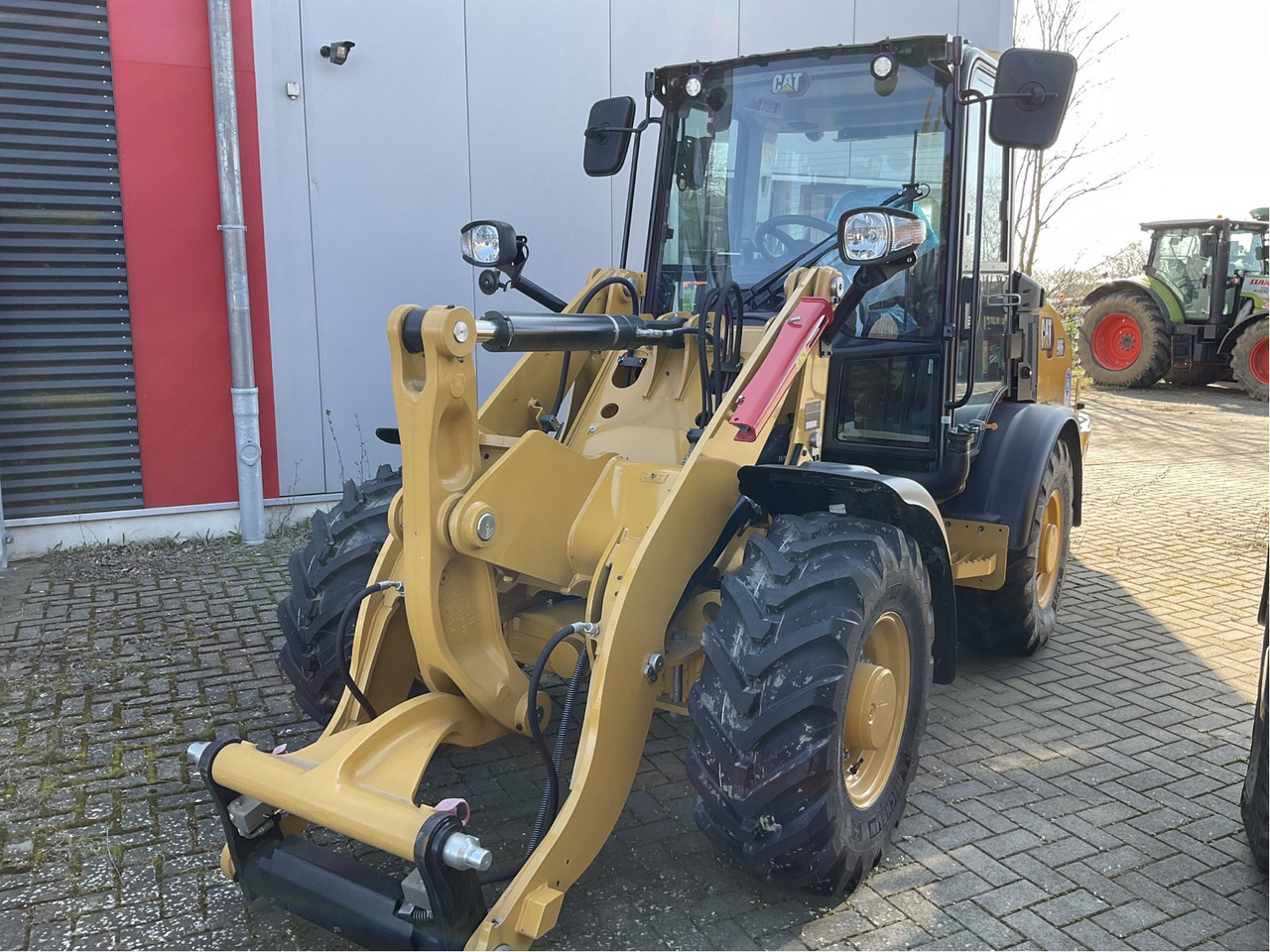 Caterpillar 906 - Wheel loader: gambar 1 Caterpillar 906 - Wheel loader: gambar 1