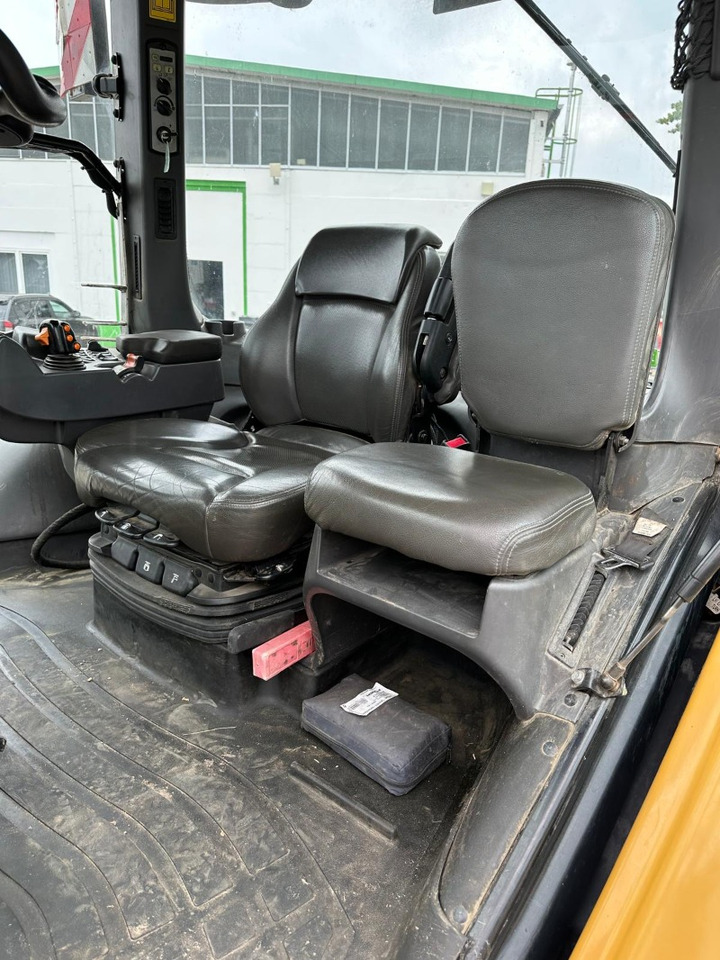 Challenger MT 775 E - Traktor: gambar 5 Challenger MT 775 E - Traktor: gambar 5