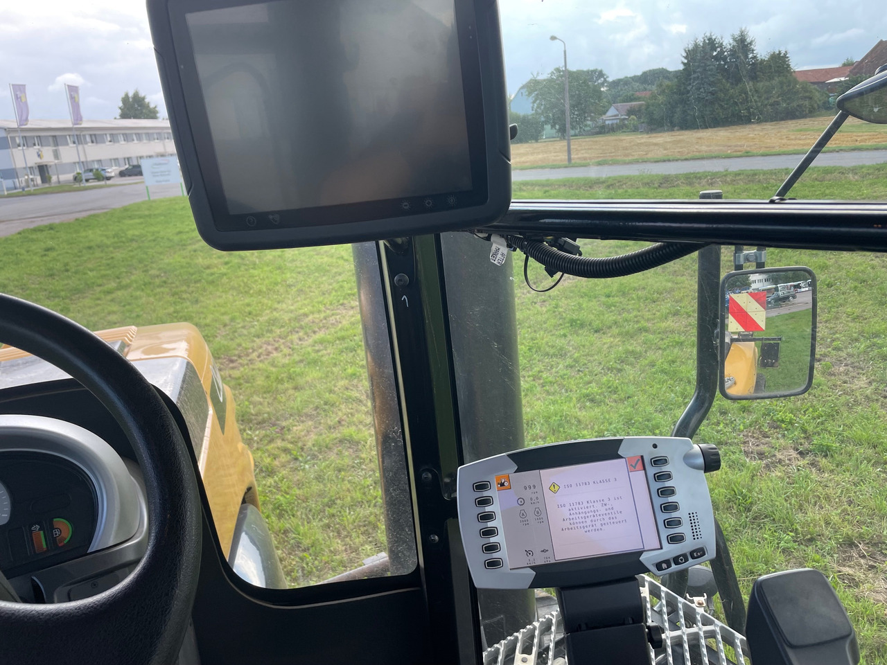 Challenger MT 875 E - Traktor: gambar 3 Challenger MT 875 E - Traktor: gambar 3