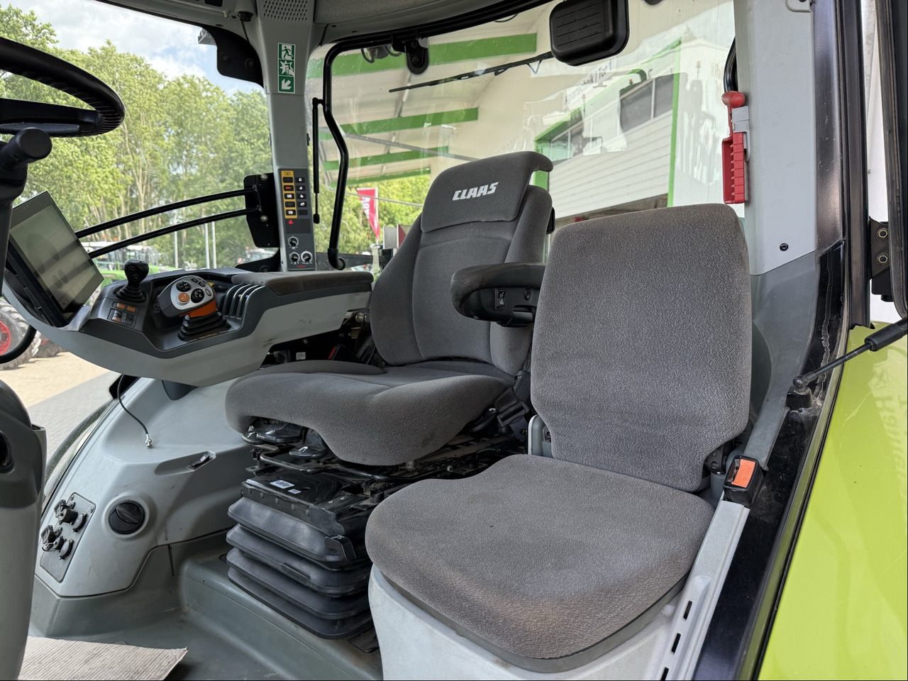 Claas Axion 960 - Traktor: gambar 4 Claas Axion 960 - Traktor: gambar 4