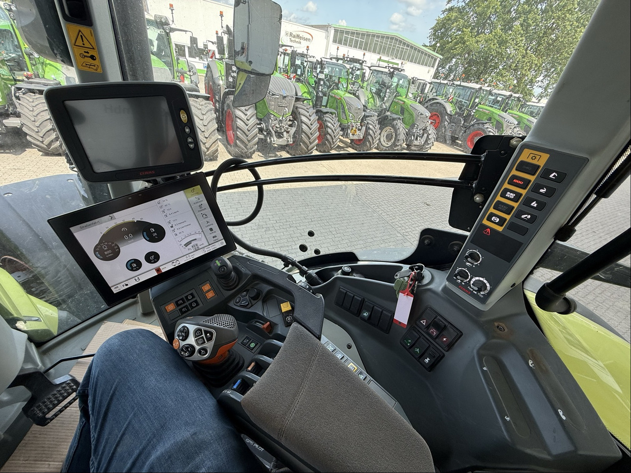 Claas Axion 960 - Traktor: gambar 3 Claas Axion 960 - Traktor: gambar 3