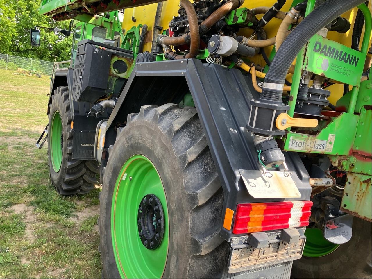 Dammann Damann Trac 5000 - Penyemprot self-propelled: gambar 5 Dammann Damann Trac 5000 - Penyemprot self-propelled: gambar 5