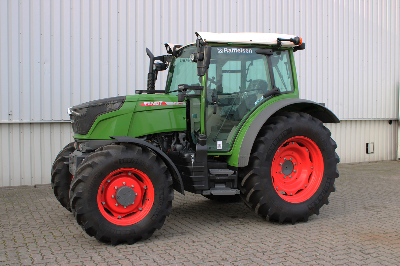 Fendt 211S Vario Gen3 Power Sett2 - Traktor: gambar 2 Fendt 211S Vario Gen3 Power Sett2 - Traktor: gambar 2