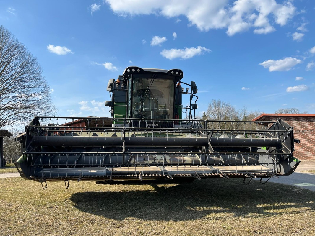 Fendt 5225 E 5,50m PowerFlow Schneidwerk - Pemanen gabungan: gambar 3 Fendt 5225 E 5,50m PowerFlow Schneidwerk - Pemanen gabungan: gambar 3
