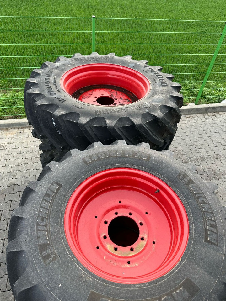 Fendt 540/65R28 MI VF710/60R38 T - Roda/ Ban: gambar 3 Fendt 540/65R28 MI VF710/60R38 T - Roda/ Ban: gambar 3