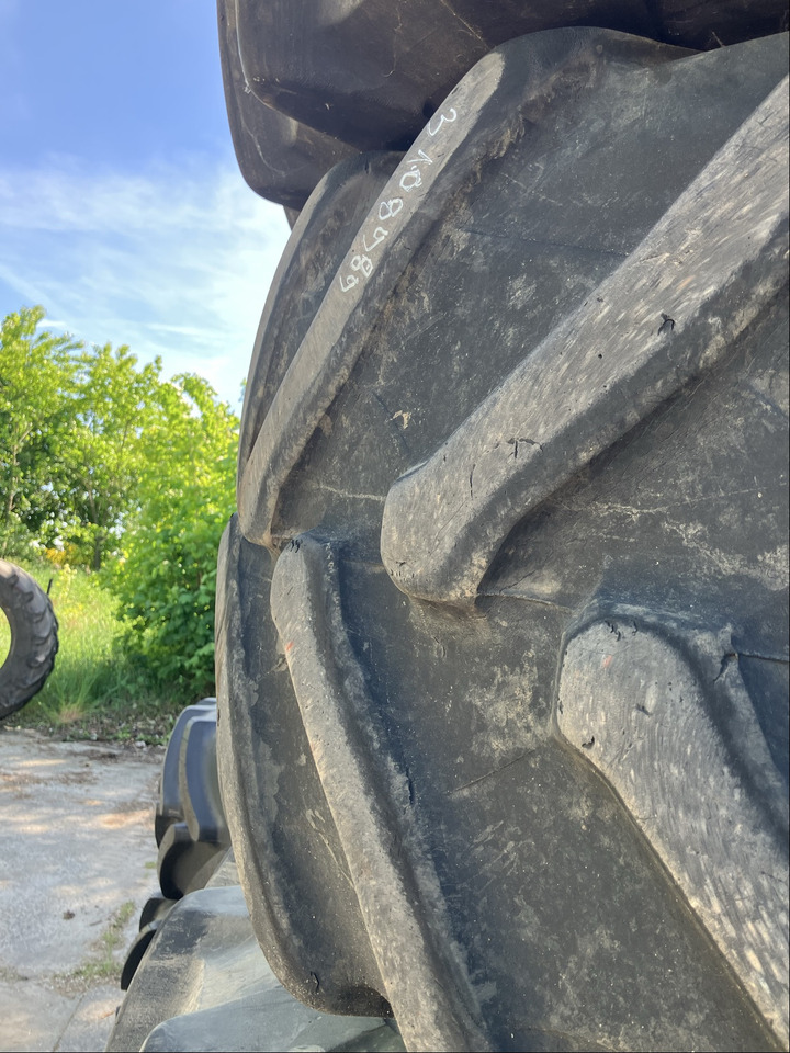 Fendt 600/70R34 710/75R42 - Roda/ Ban: gambar 3 Fendt 600/70R34 710/75R42 - Roda/ Ban: gambar 3