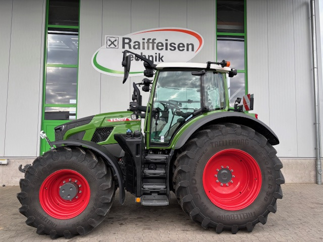 Fendt 618 Vario Power Setting2 - Traktor: gambar 1 Fendt 618 Vario Power Setting2 - Traktor: gambar 1
