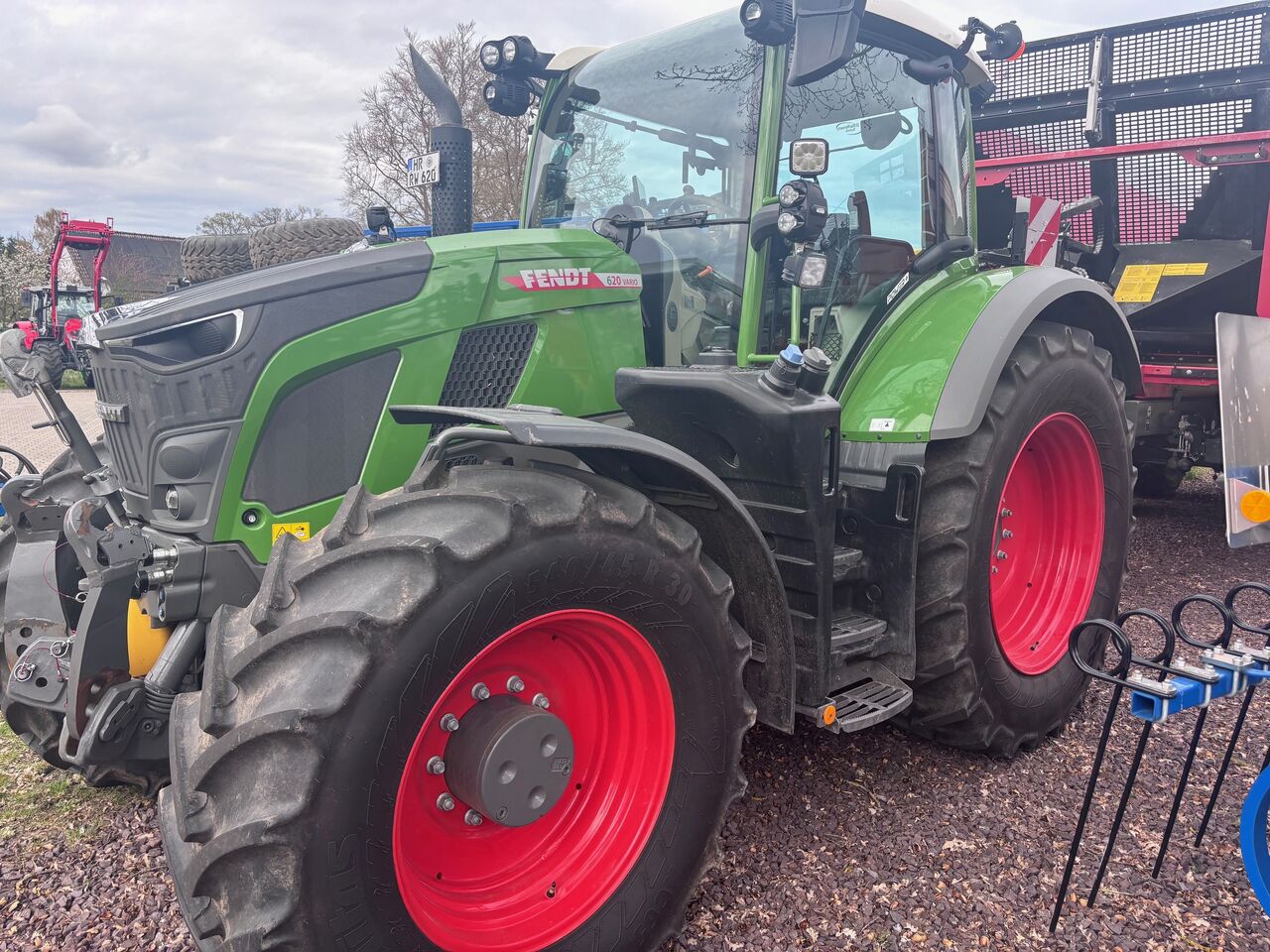 Fendt 620 Vario Power Setting2 - Traktor: gambar 1 Fendt 620 Vario Power Setting2 - Traktor: gambar 1