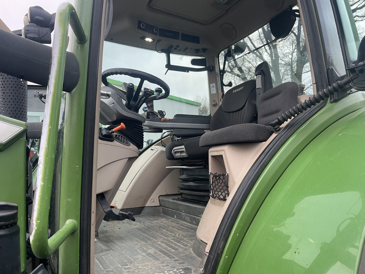 Fendt 718 Power Plus - Traktor: gambar 5 Fendt 718 Power Plus - Traktor: gambar 5