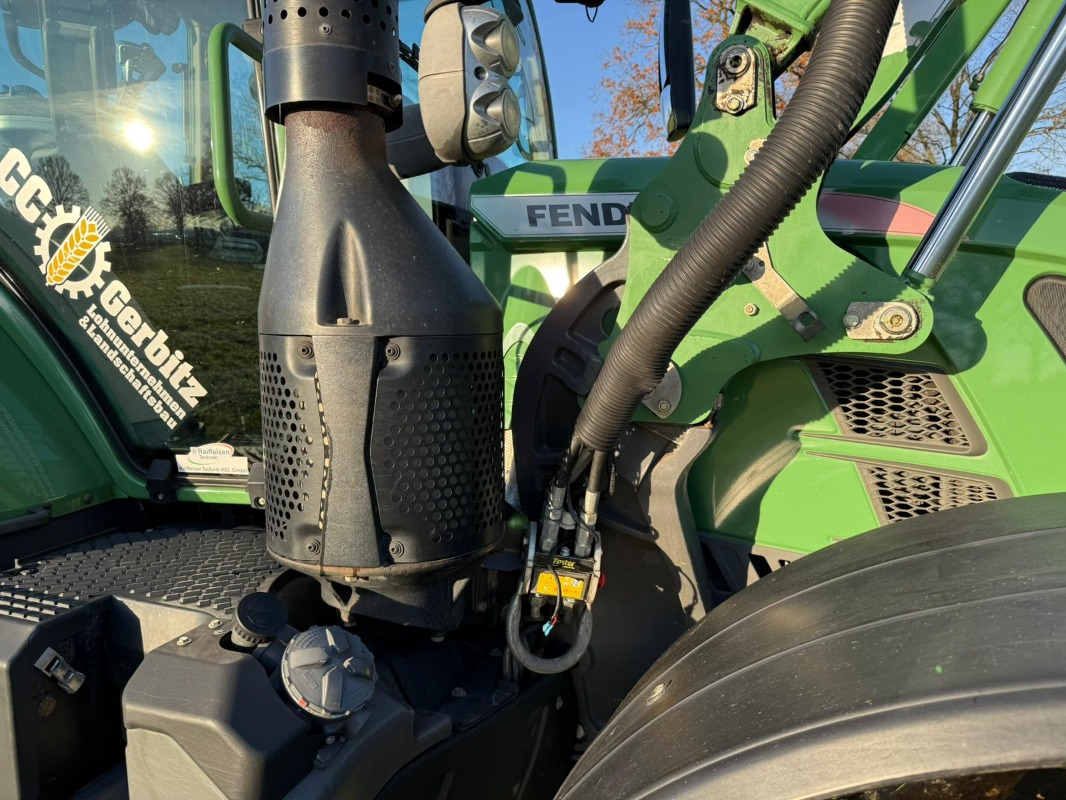 Fendt 718 Vario SCR - Traktor: gambar 2 Fendt 718 Vario SCR - Traktor: gambar 2