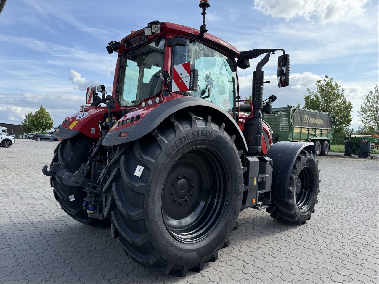 Fendt 724 Vario Gen6 ProfiPlus - Traktor: gambar 5 Fendt 724 Vario Gen6 ProfiPlus - Traktor: gambar 5