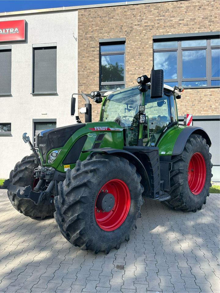 Fendt 724 Vario Gen6 ProfiPlus - Traktor: gambar 5 Fendt 724 Vario Gen6 ProfiPlus - Traktor: gambar 5