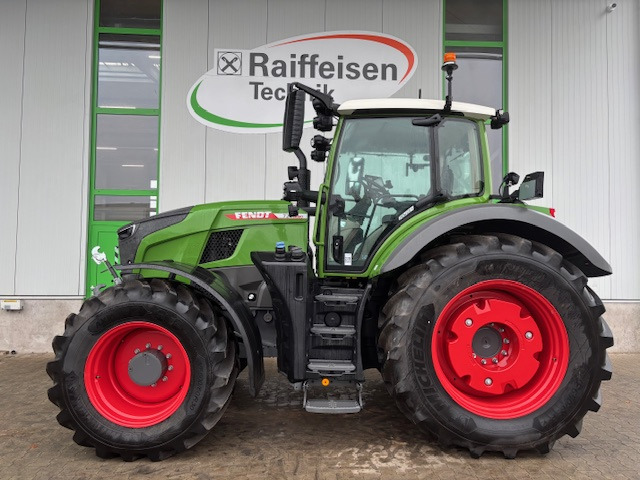 Fendt 724 Vario Gen7 Power Setting2 - Traktor: gambar 1 Fendt 724 Vario Gen7 Power Setting2 - Traktor: gambar 1