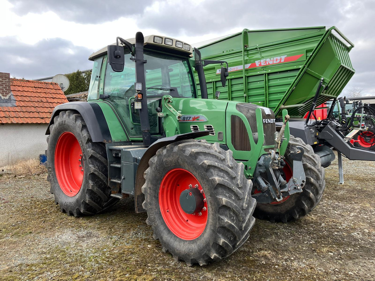 Fendt 817 Vario TMS - Traktor: gambar 1 Fendt 817 Vario TMS - Traktor: gambar 1