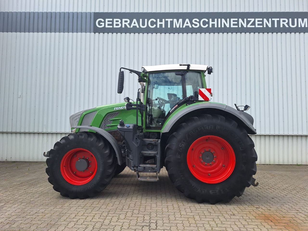 Fendt 828 Vario S4 Profi - Traktor: gambar 1 Fendt 828 Vario S4 Profi - Traktor: gambar 1