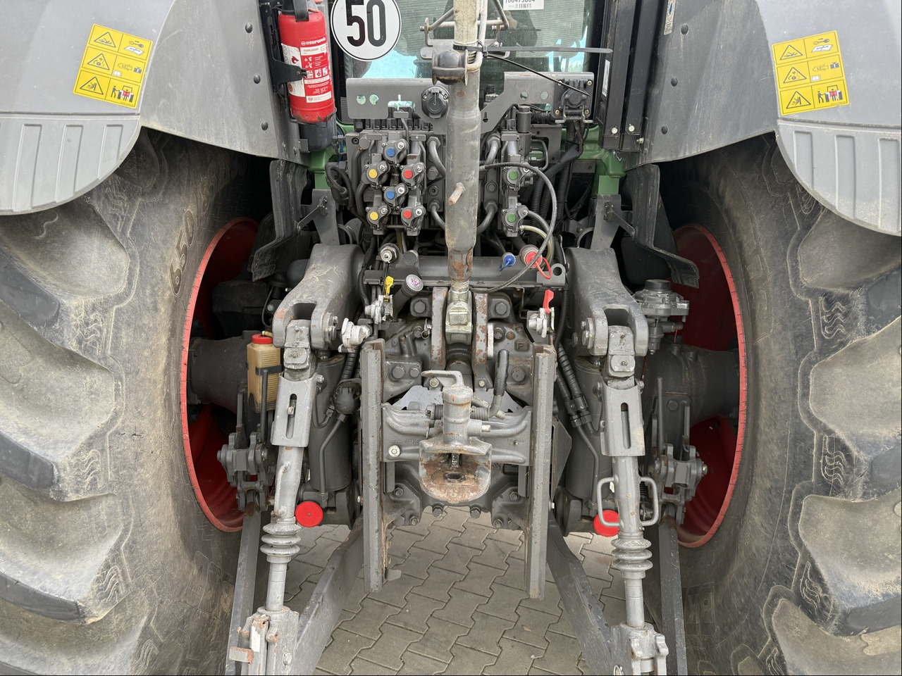 Fendt 828 Vario S4 ProfiPlus Motor NEU - Traktor: gambar 4 Fendt 828 Vario S4 ProfiPlus Motor NEU - Traktor: gambar 4