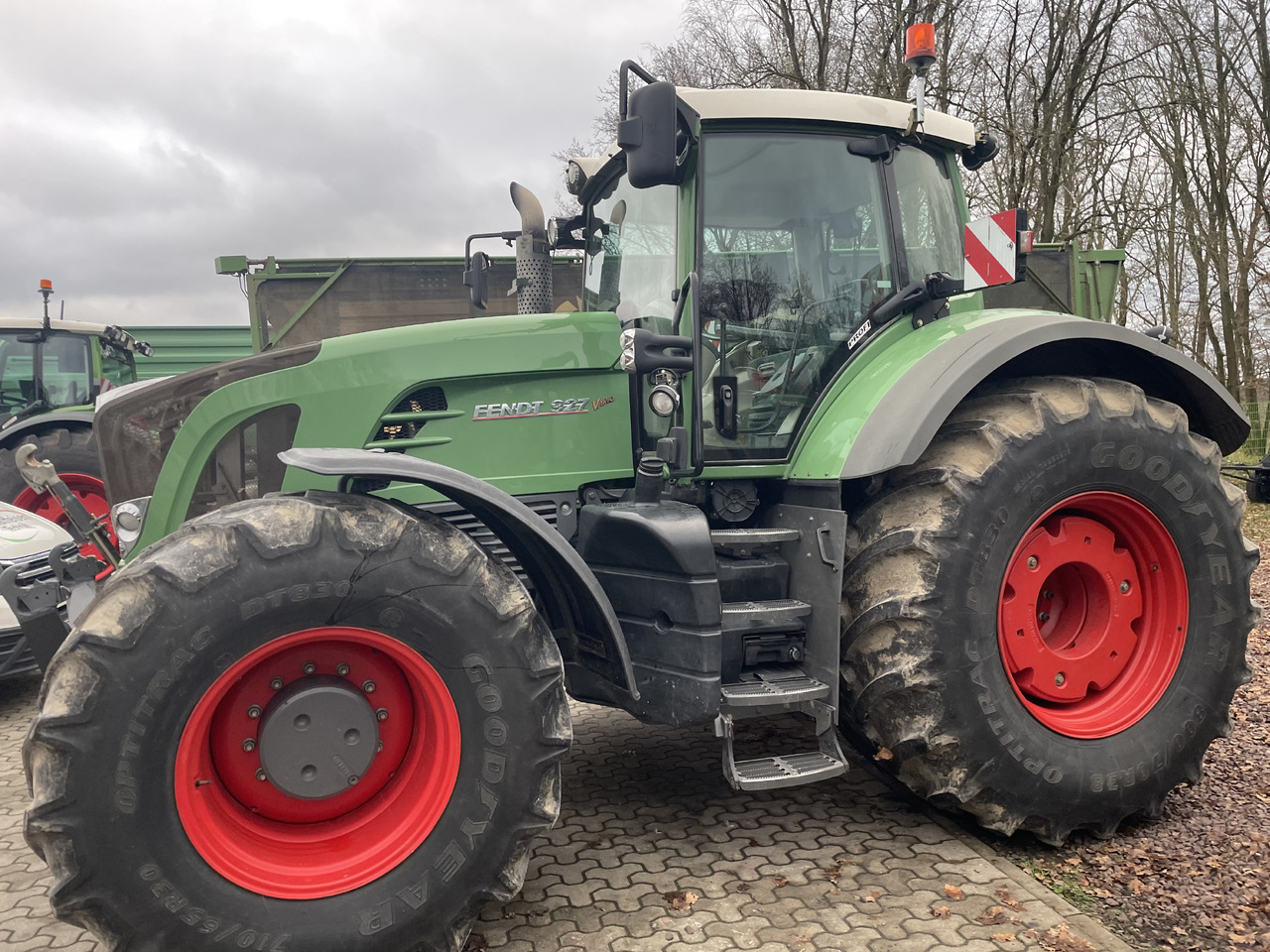 Fendt 927 Vario - Traktor: gambar 1 Fendt 927 Vario - Traktor: gambar 1