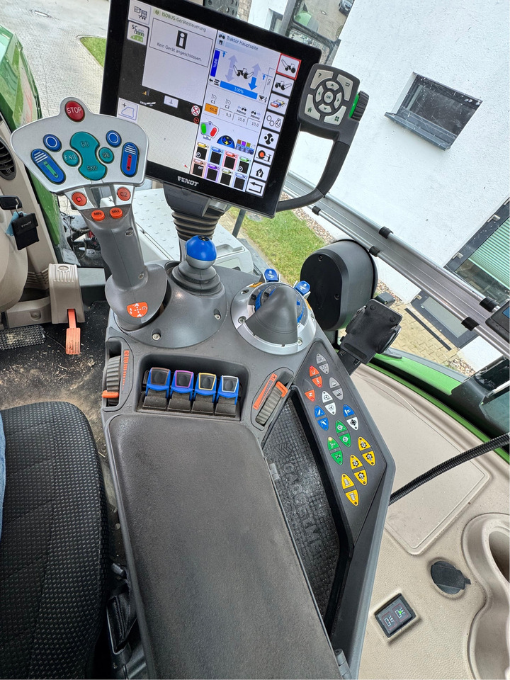 Fendt 933 Vario Gen6 Profi Plus - Traktor: gambar 2 Fendt 933 Vario Gen6 Profi Plus - Traktor: gambar 2