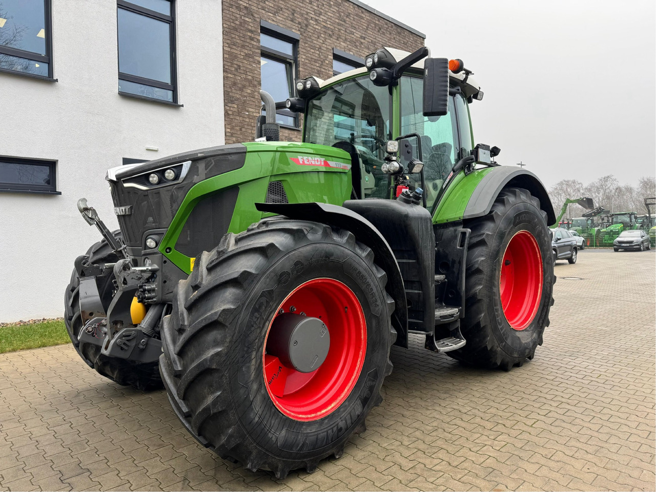 Fendt 933 Vario Gen6 Profi Plus - Traktor: gambar 1 Fendt 933 Vario Gen6 Profi Plus - Traktor: gambar 1