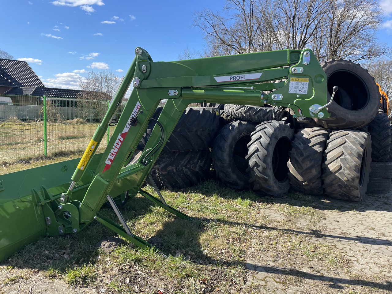 Fendt Cargo 6.100 Profi - Pemuat depan untuk traktor: gambar 1 Fendt Cargo 6.100 Profi - Pemuat depan untuk traktor: gambar 1
