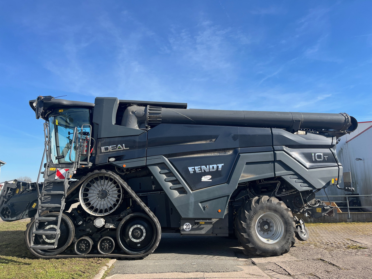Fendt IDEAL 10T - Pemanen gabungan: gambar 1 Fendt IDEAL 10T - Pemanen gabungan: gambar 1