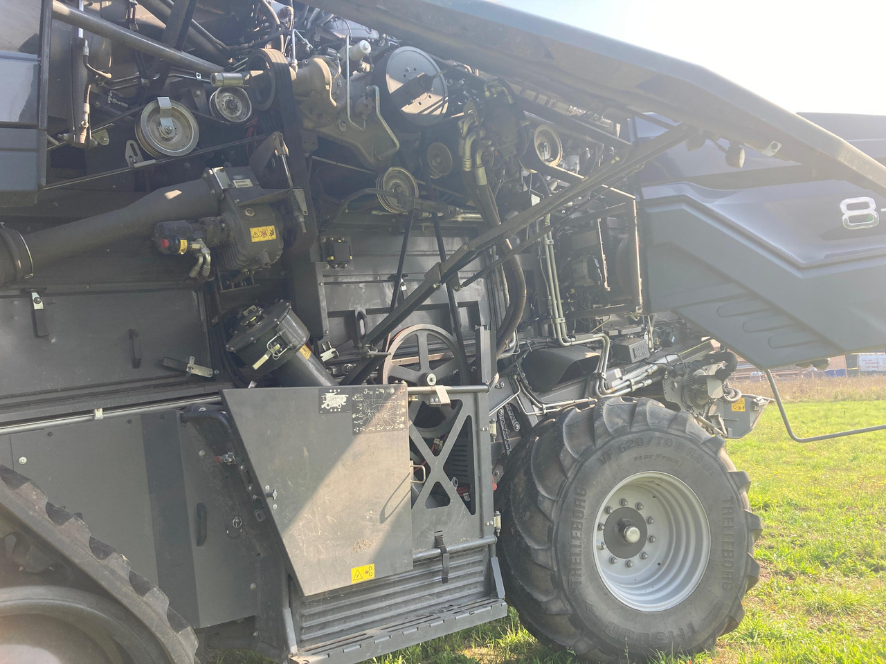 Fendt Ideal 8T - Pemanen gabungan: gambar 5 Fendt Ideal 8T - Pemanen gabungan: gambar 5