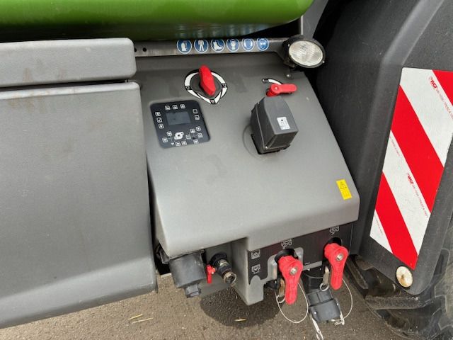 Fendt Rogator 355 - Semprotan: gambar 4 Fendt Rogator 355 - Semprotan: gambar 4