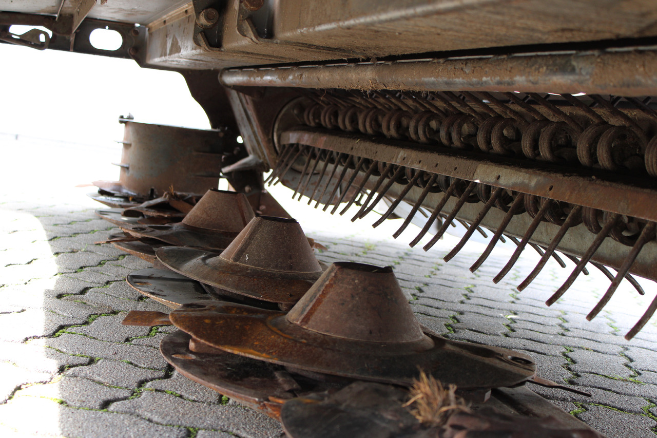 Fendt Slicer 360 FQ KC - Mesin pemotong padang rumput: gambar 4 Fendt Slicer 360 FQ KC - Mesin pemotong padang rumput: gambar 4