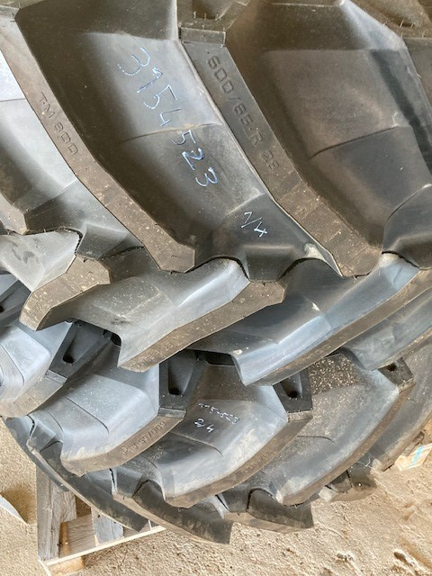 Fendt Trelleborg 650/75R38 600/65R - Ban: gambar 3 Fendt Trelleborg 650/75R38 600/65R - Ban: gambar 3
