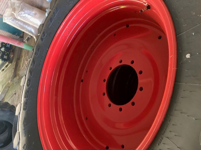 Fendt Trelleborg 650/75R38 600/65R - Ban: gambar 2 Fendt Trelleborg 650/75R38 600/65R - Ban: gambar 2