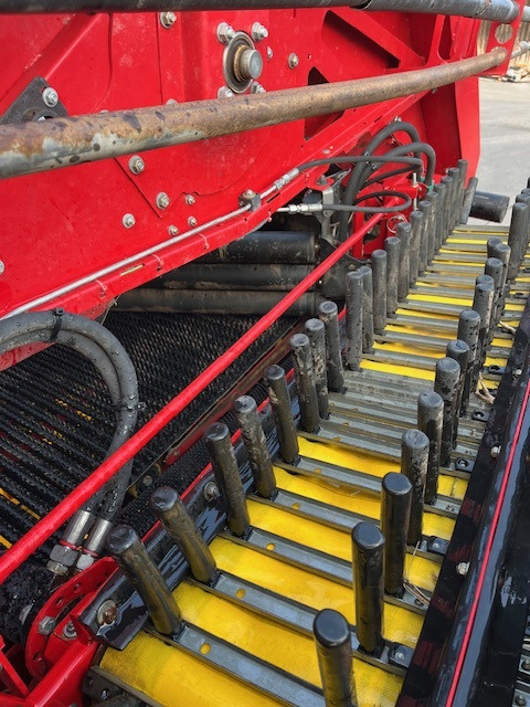 Grimme Kartoffelroder EVO 290 - Mesin pemanen: gambar 4 Grimme Kartoffelroder EVO 290 - Mesin pemanen: gambar 4