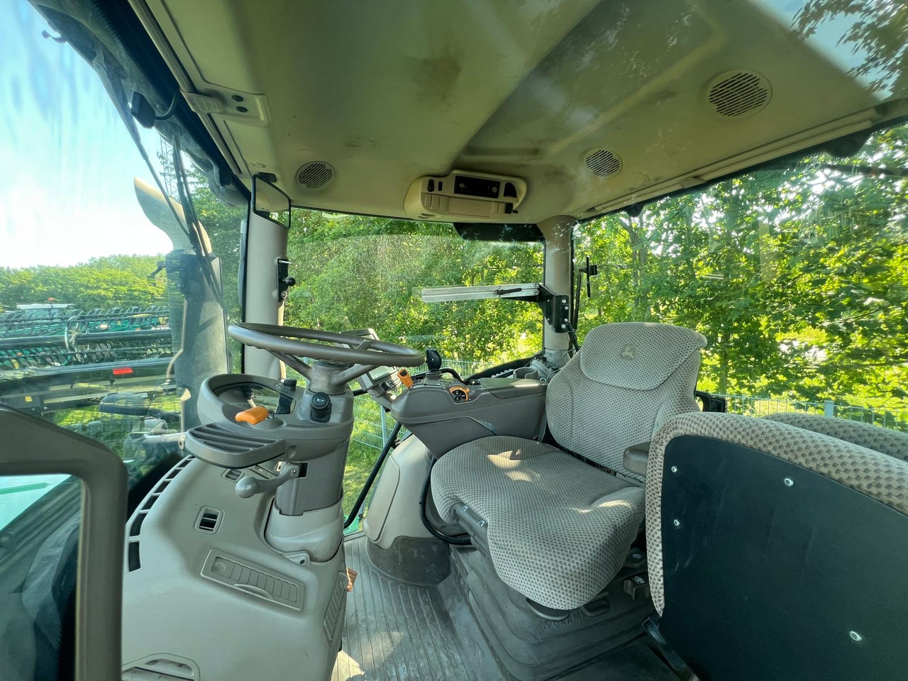 John Deere 6000er Serie - Traktor: gambar 2 John Deere 6000er Serie - Traktor: gambar 2