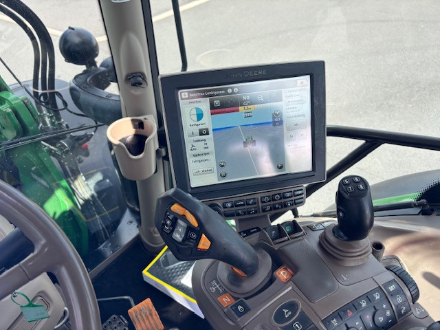 John Deere 6155 R Ultimate - Traktor: gambar 3 John Deere 6155 R Ultimate - Traktor: gambar 3
