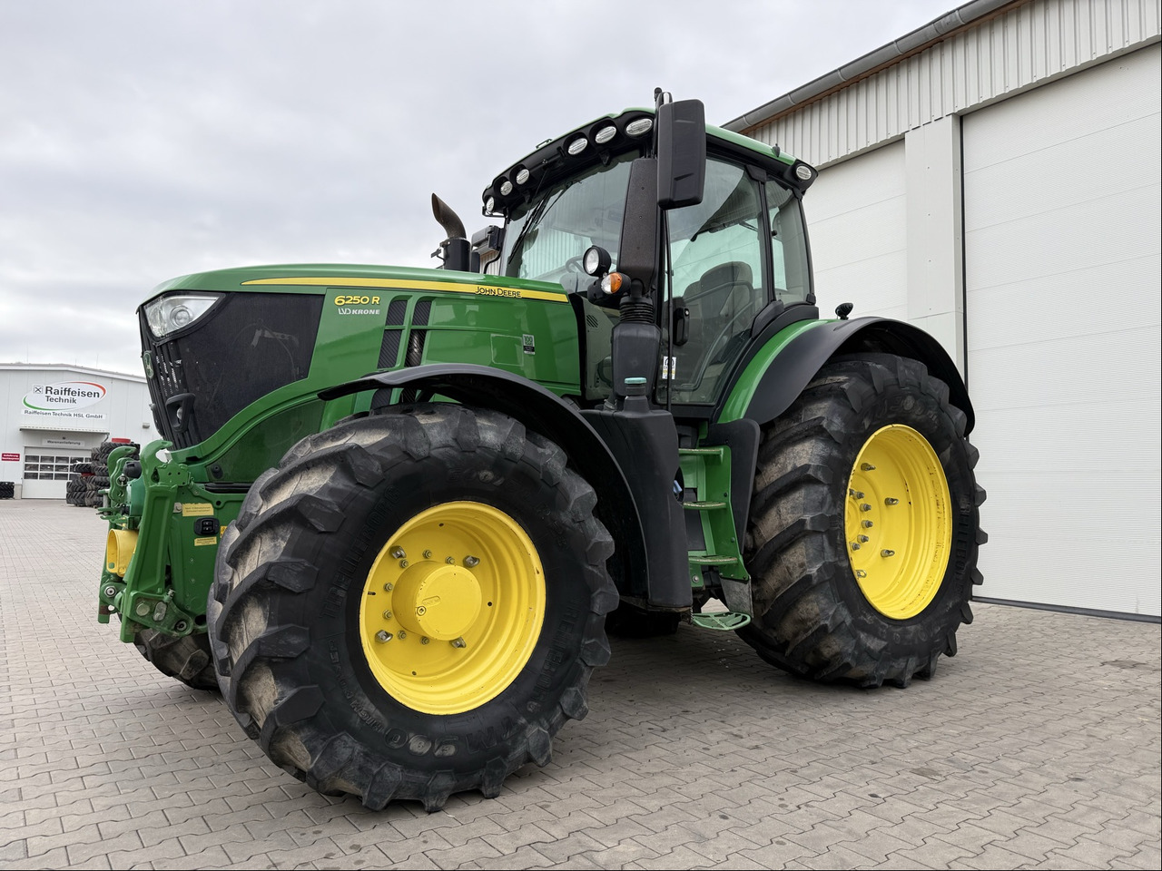 John Deere 6250 R - Traktor: gambar 1 John Deere 6250 R - Traktor: gambar 1