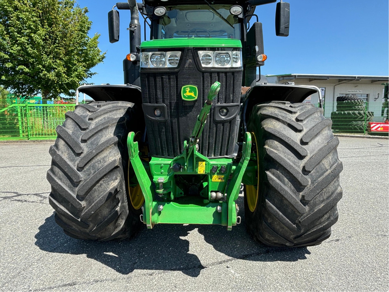 John Deere 7310 R AutoPower - Traktor: gambar 5 John Deere 7310 R AutoPower - Traktor: gambar 5
